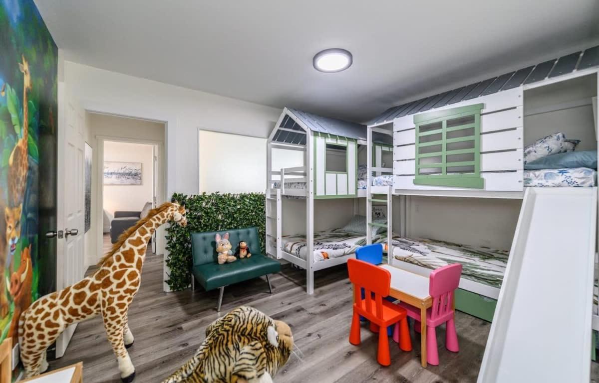 Spacious Disneyland 5 Bedroom 4 Bath House With Game Room Anaheim Exterior foto